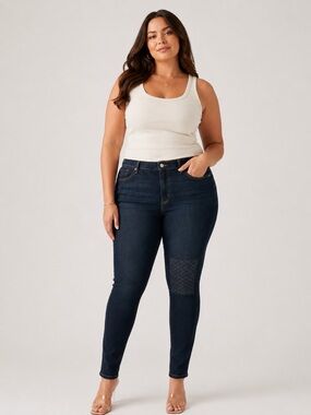 Levi’s 311 NWT Shaping Skinny 24W Patched Knee Dark Wash Womens Jeans 19643-0031